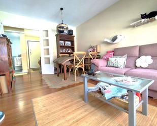 Sala d'estar de Pis en venda en Bilbao  amb Calefacció, Parquet i Terrassa