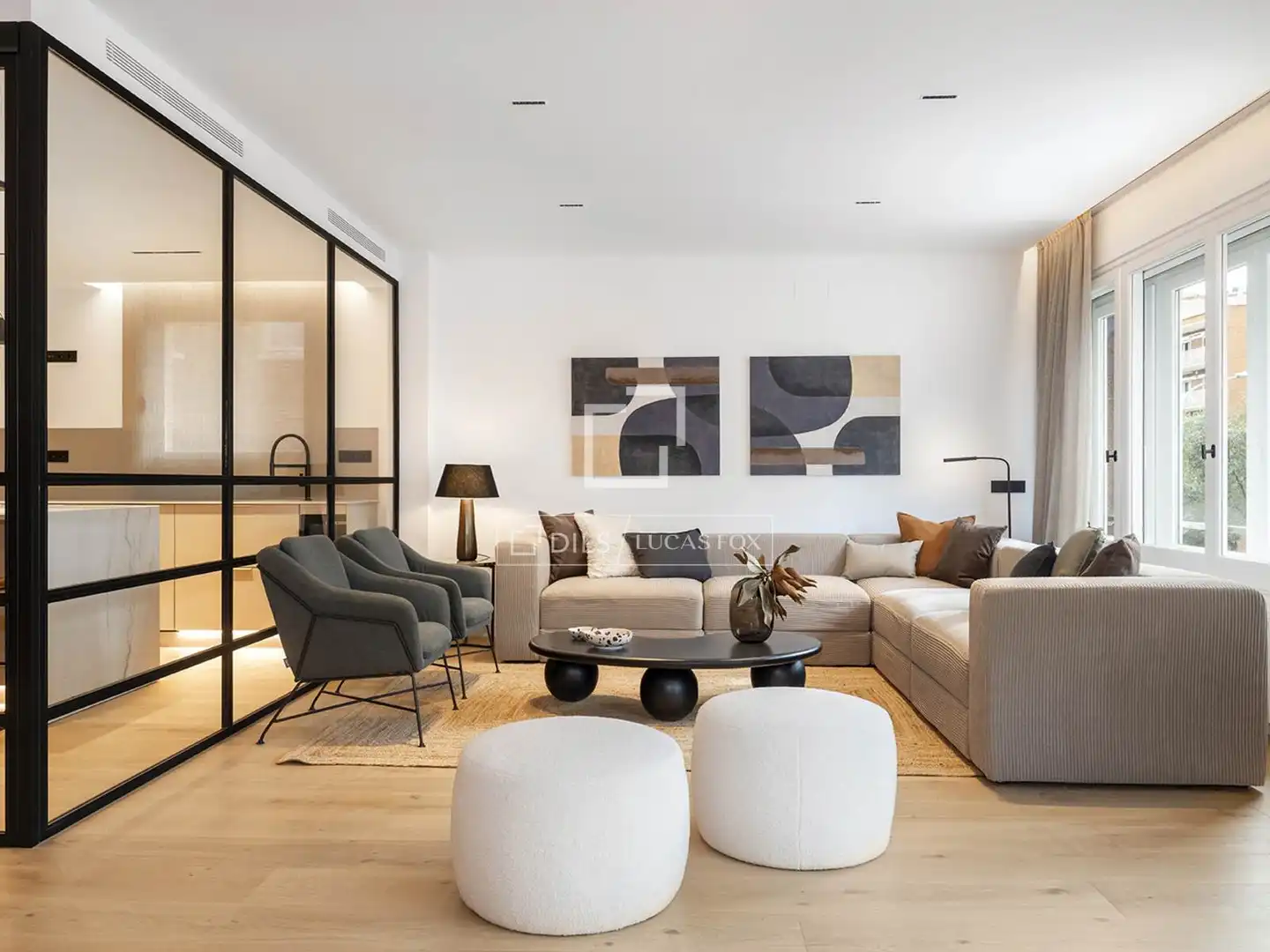 Living room of Flat for rent in Barcelona  with Air Conditioner, Heating and Parquet flooring
