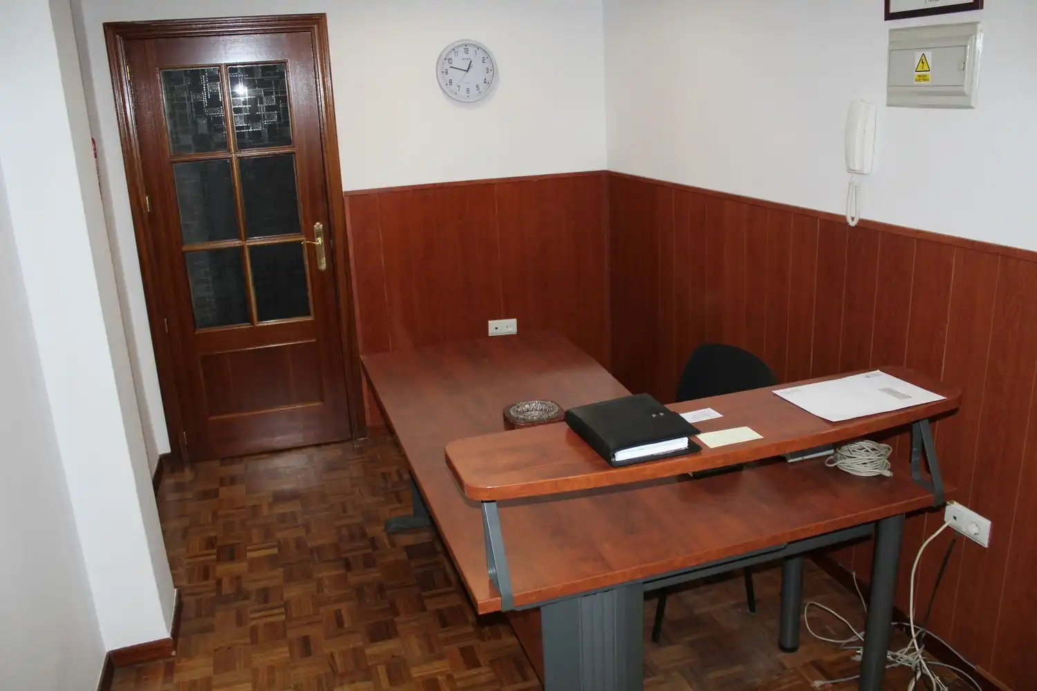 Office space with lift to rent in Centro - Plaza Mayor, imagen 3