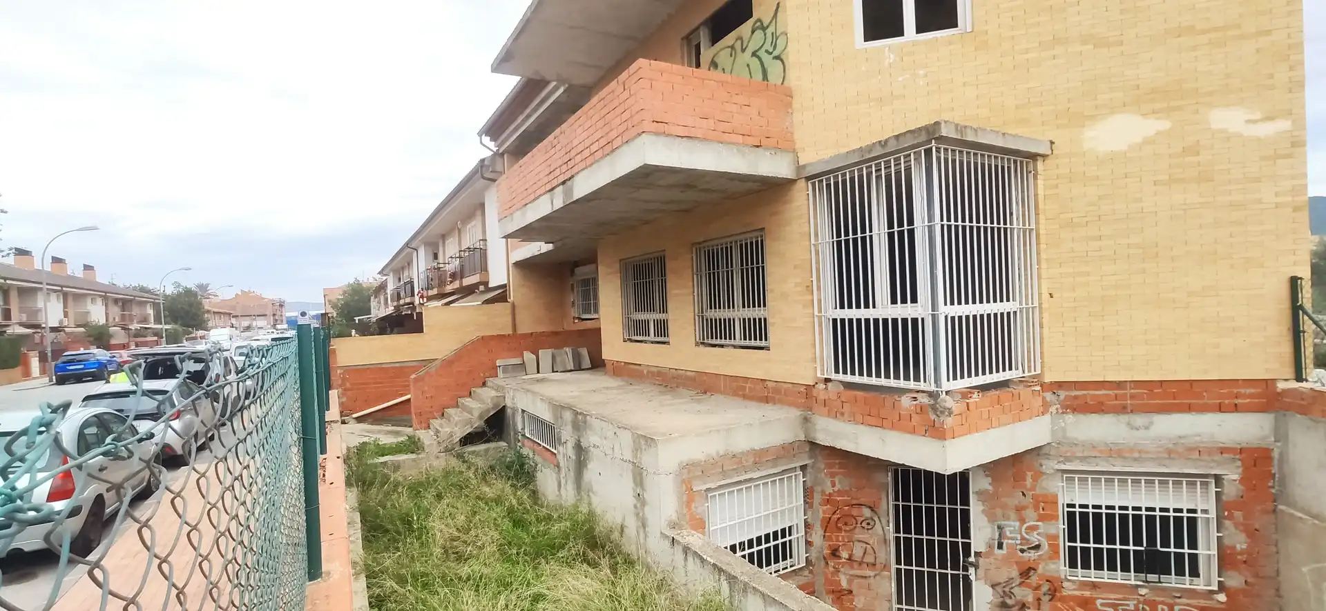 Vista exterior de Casa adosada en venta en Murcia con Jardín privado, Terraza y Trastero