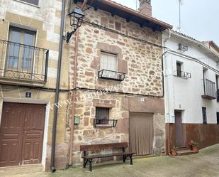 Vista exterior de Casa o xalet en venda en Mirafuentes