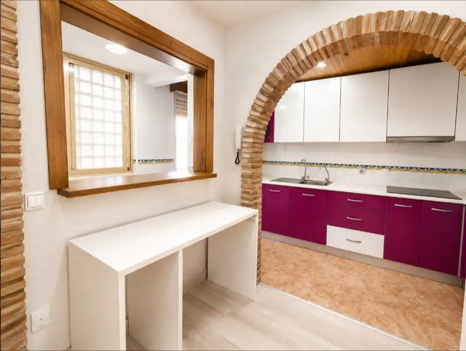 Cuina de Apartament en venda en Torrevieja amb Terrassa, Piscina i Moblat