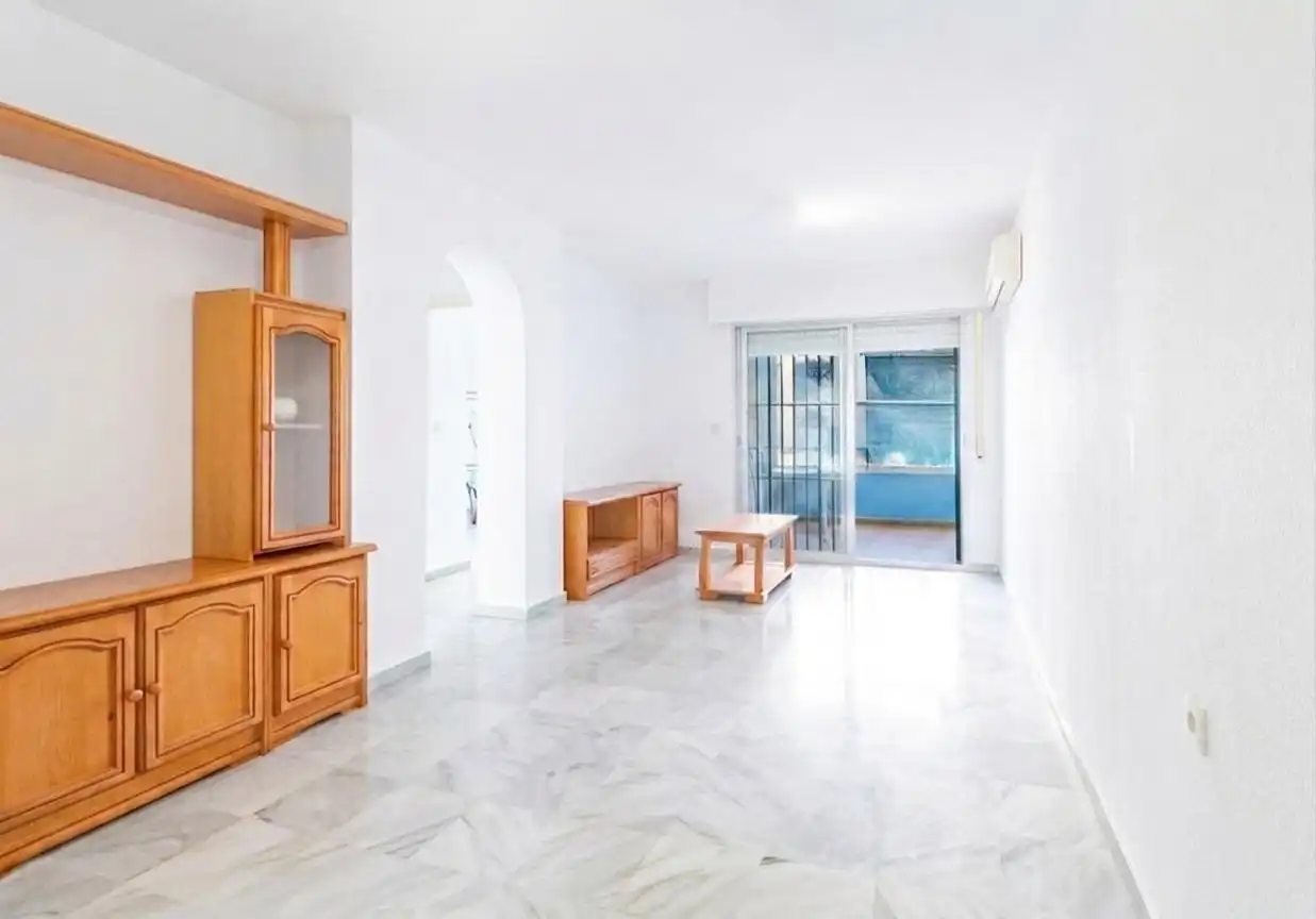Sala d'estar de Pis en venda en Motril amb Terrassa i Piscina comunitària