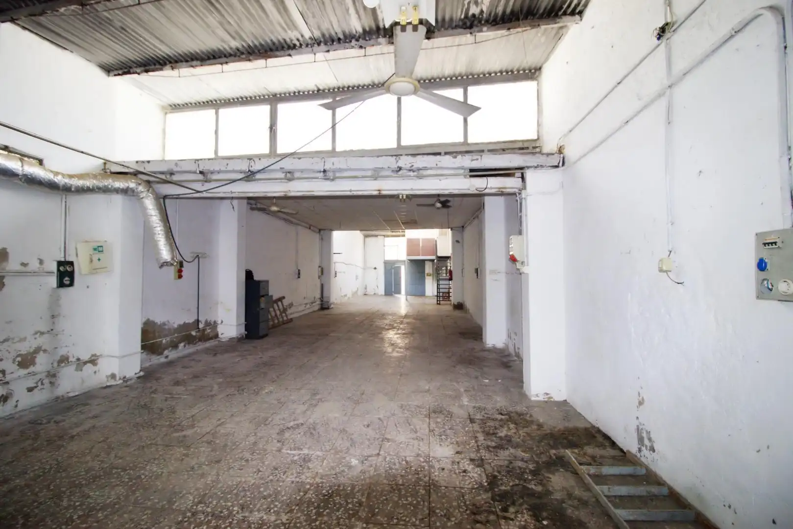Nau industrial en venda en Elche / Elx