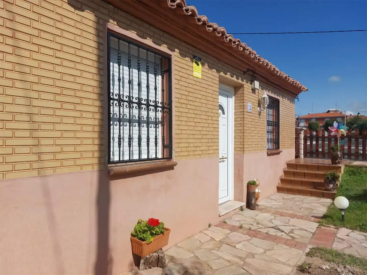 Vista exterior de Casa o chalet en venta en El Villar de Arnedo con Jardín privado y Trastero
