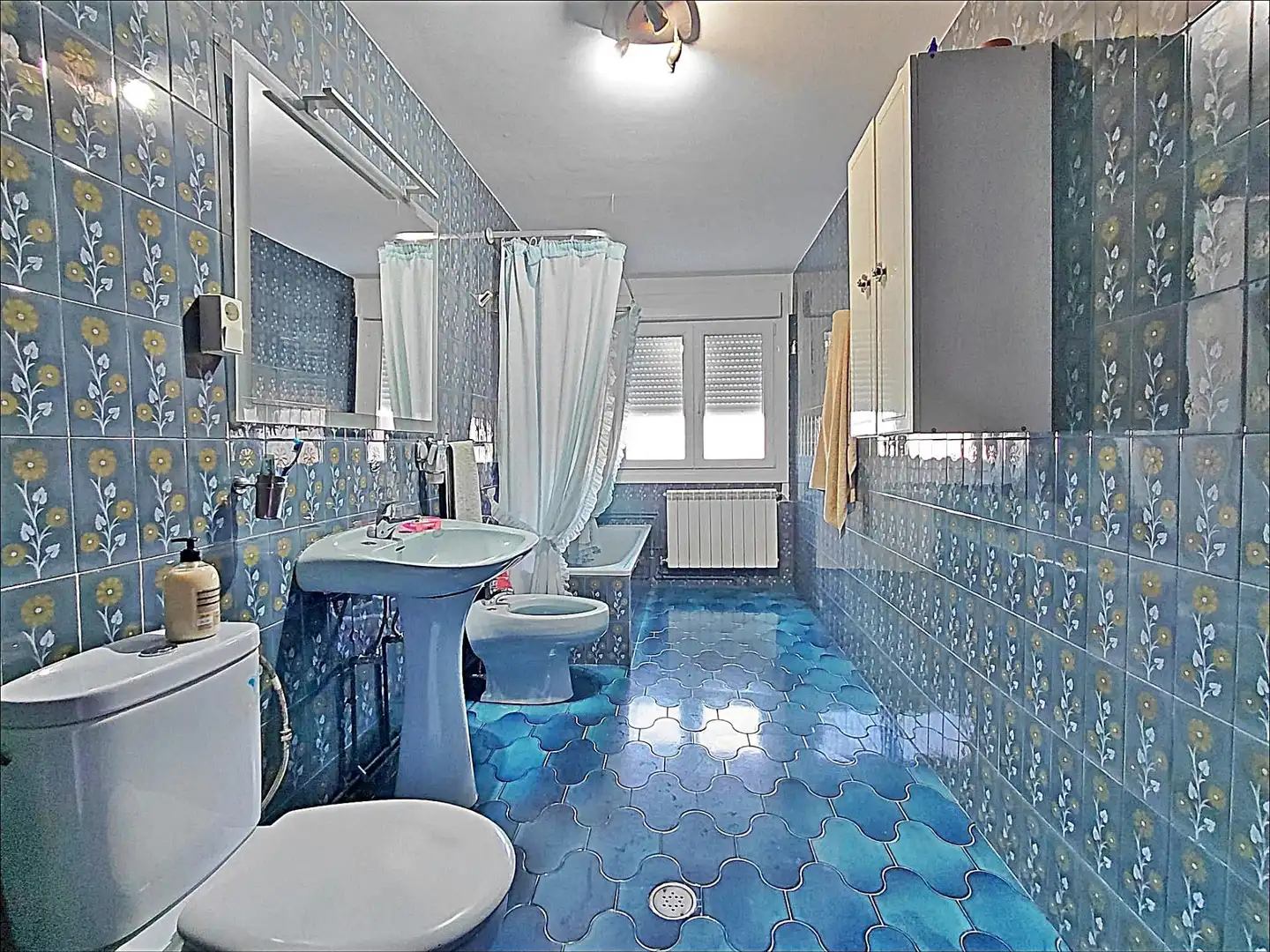 Baño de Casa o chalet en venta en A Illa de Arousa  con Calefacción, Terraza y Trastero