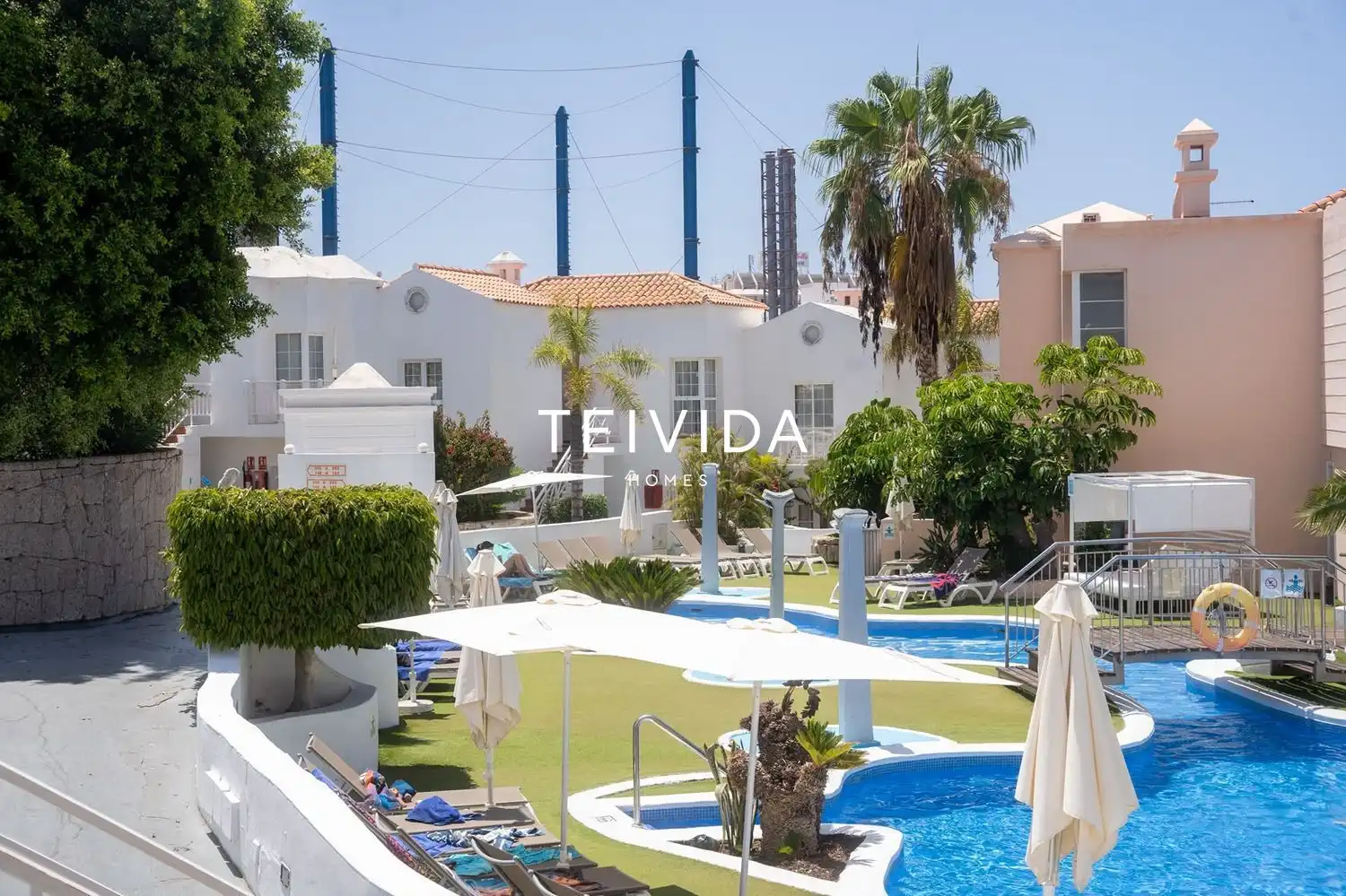 Exterior view of Flat for rent in Adeje  with Terrace, Swimming Pool and Furnished