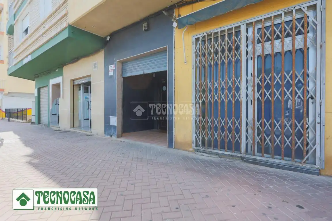 Local comercial en venda a Adra