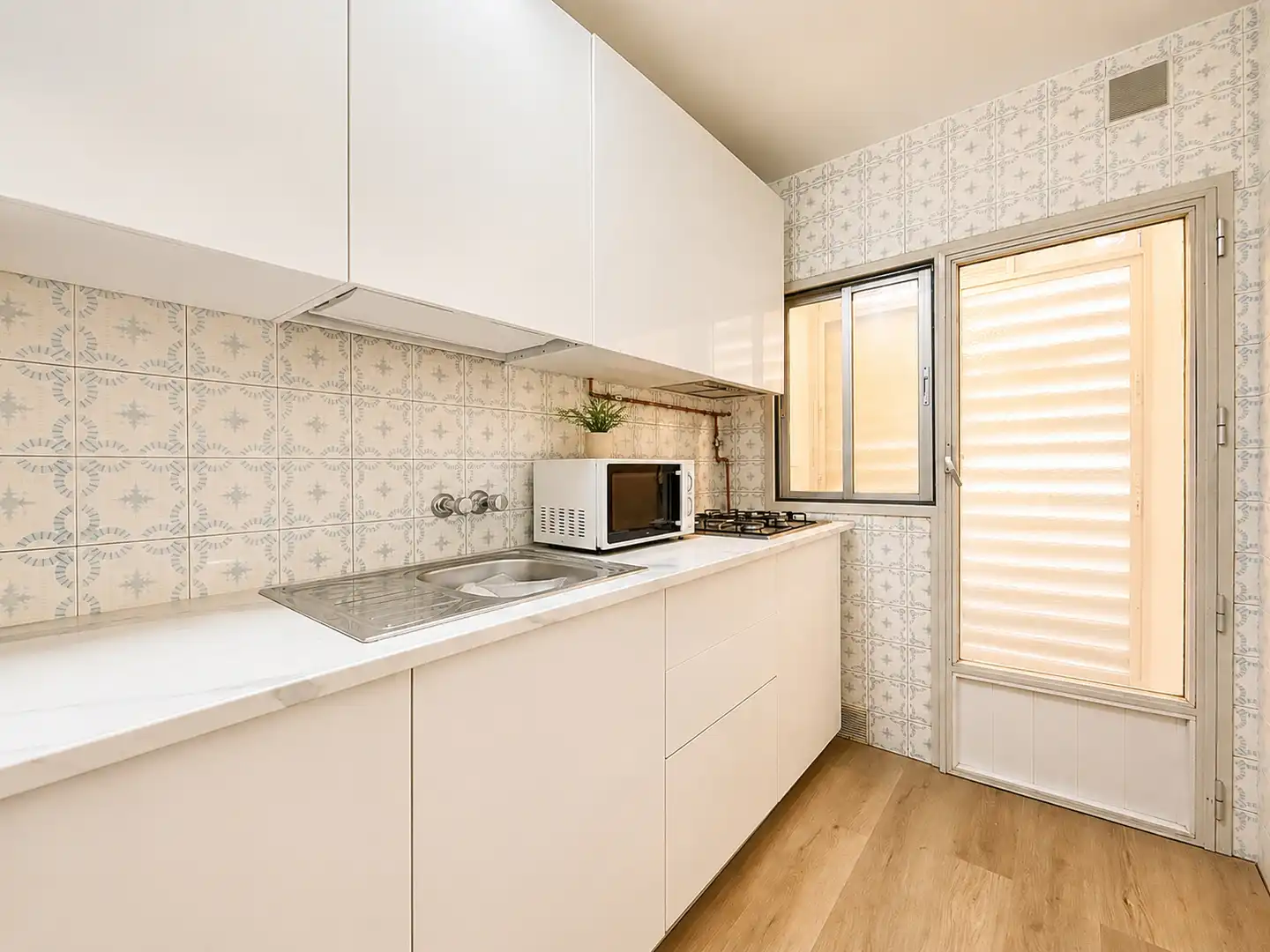 Kitchen of Flat for rent in Hoyo de Manzanares  with Furnished and Community pool