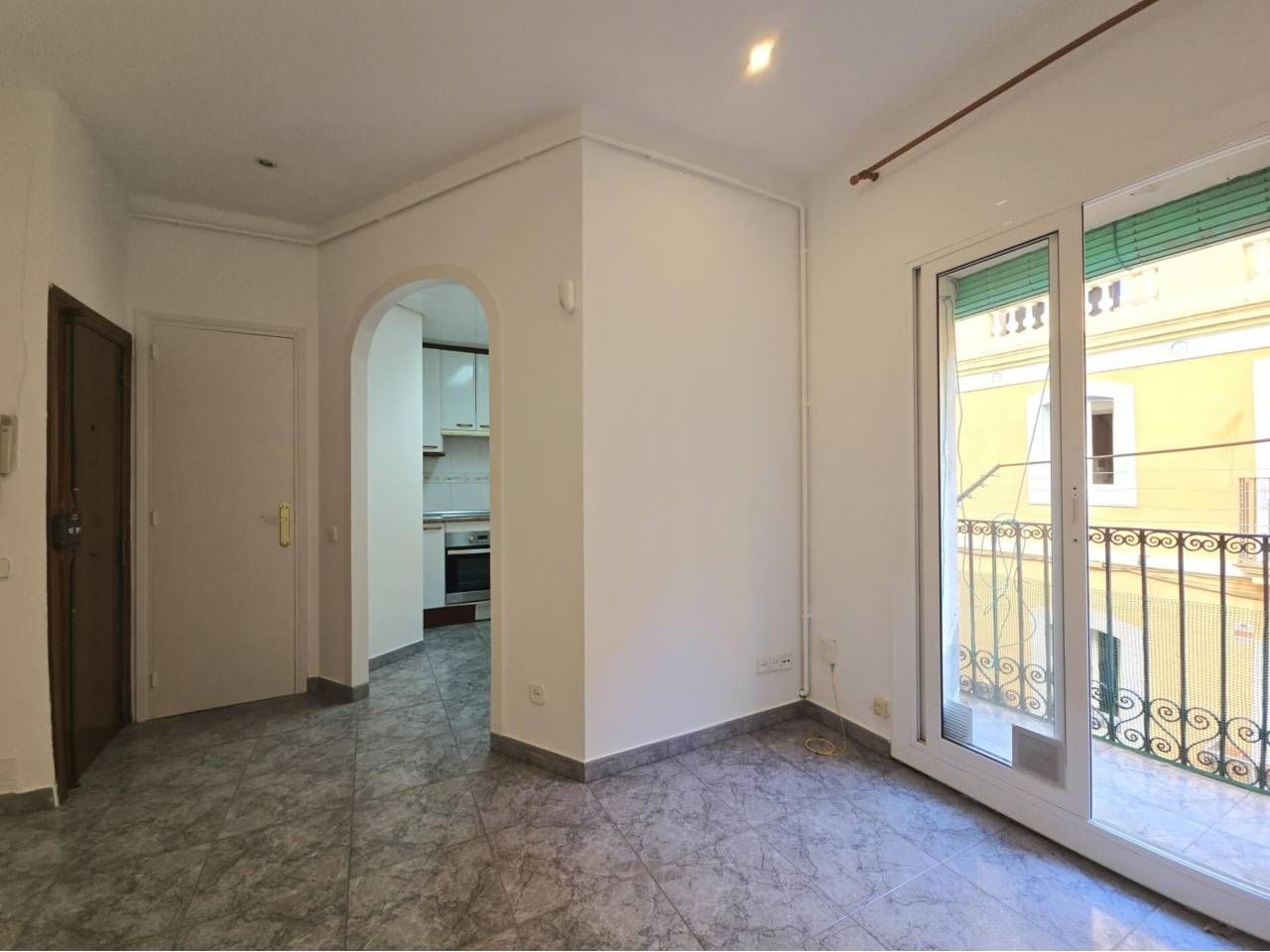 Flat for sale in  Barcelona Capital  with Balcony