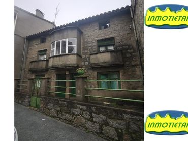 Terreny residencial en venda a Calle Cervantes 3