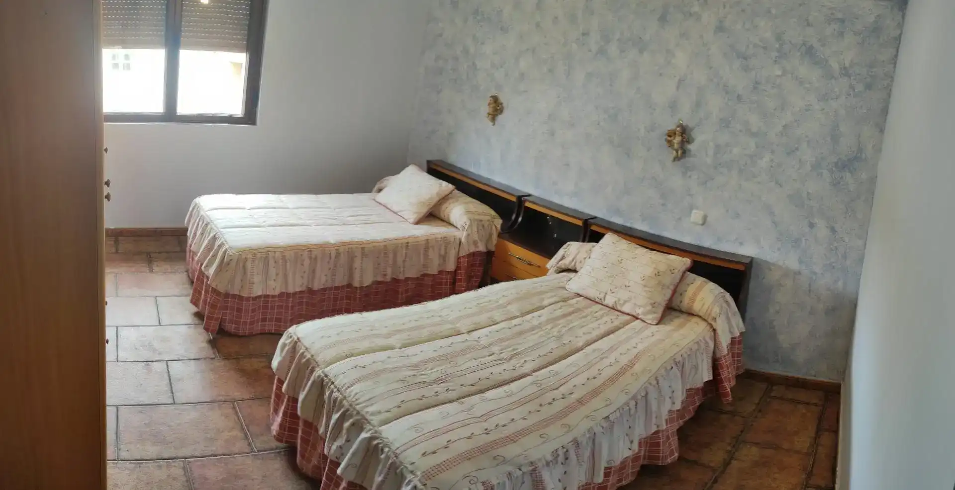 Dormitori de Casa o xalet en venda en Villasarracino amb Moblat, Forn i Rentadora