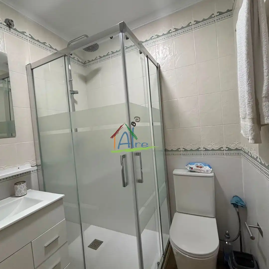 Baño de Piso en venta en Bollullos Par del Condado con Terraza