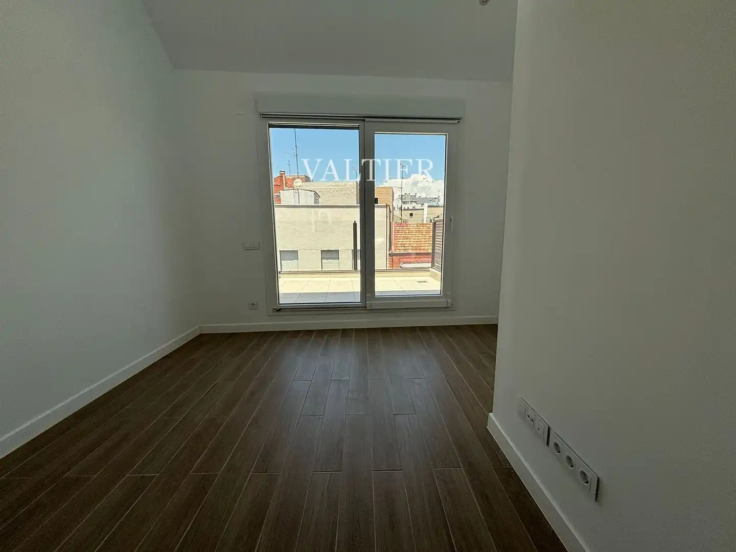 Schlafzimmer von Maisonette zur Miete in Madrid mit Terrasse, Abstellraum und Schwimmbad