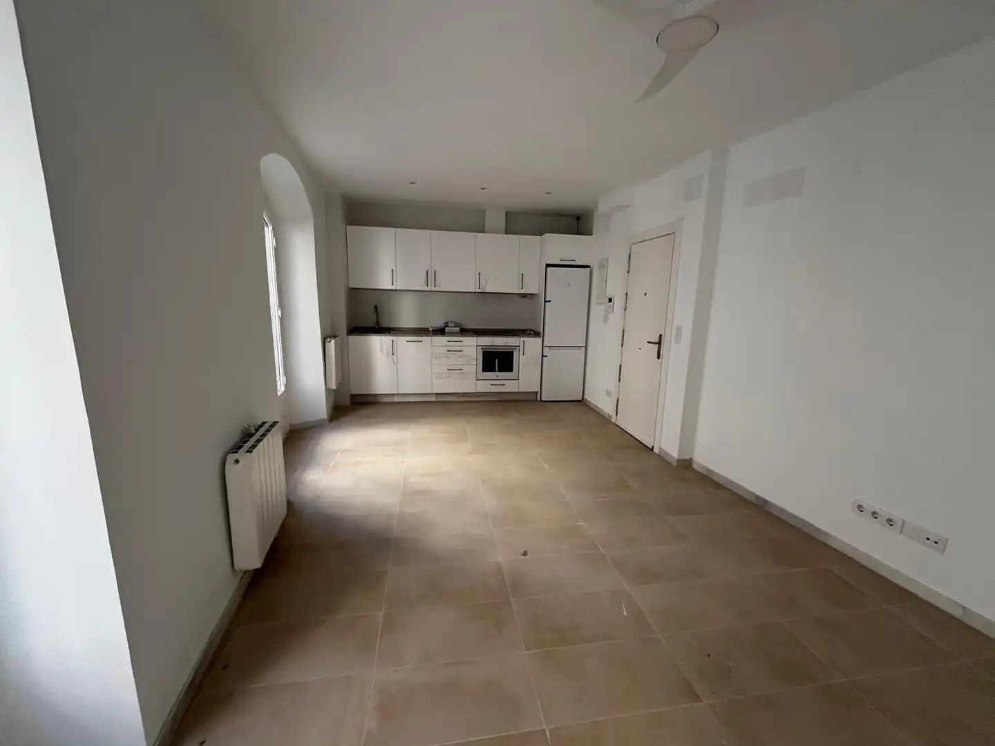 Apartamento con terraza en alquiler en Calle de Alfonso I 39