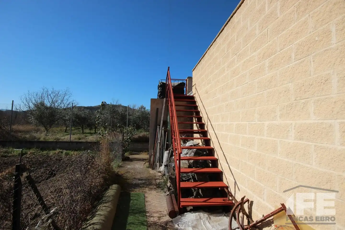 Vista exterior de Finca rústica en venta en Cervera del Río Alhama con Terraza