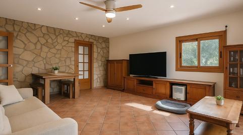 Foto 2 de Casa o chalet en venta en Calle Ramon Casas, La Bisbal del Penedès, Tarragona