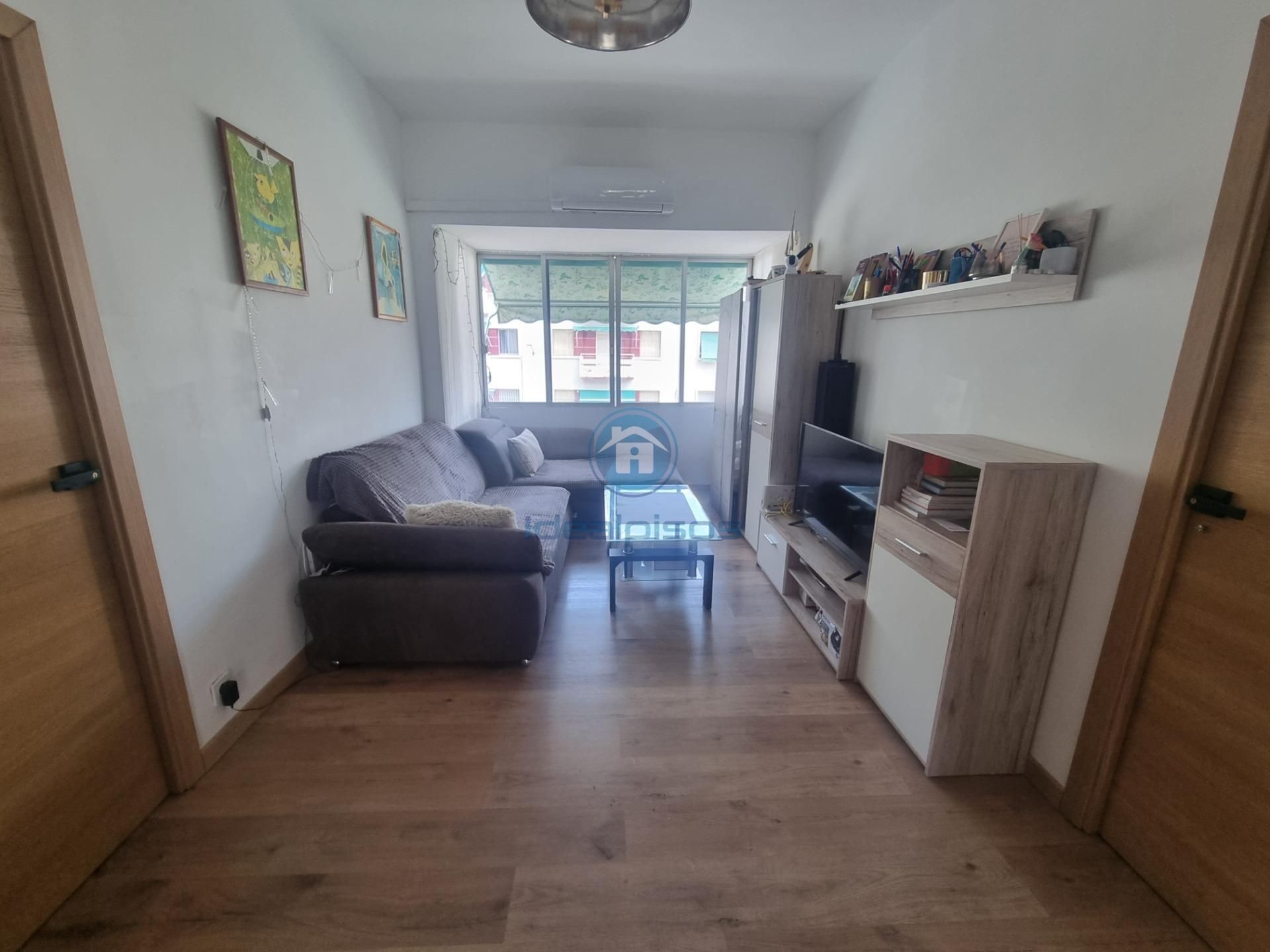 Sala d'estar de Pis en venda en Alicante / Alacant amb Aire condicionat