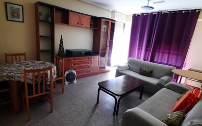 Living room of Flat for sale in Quintanar de la Orden  with Air Conditioner, Heating and Parquet flooring