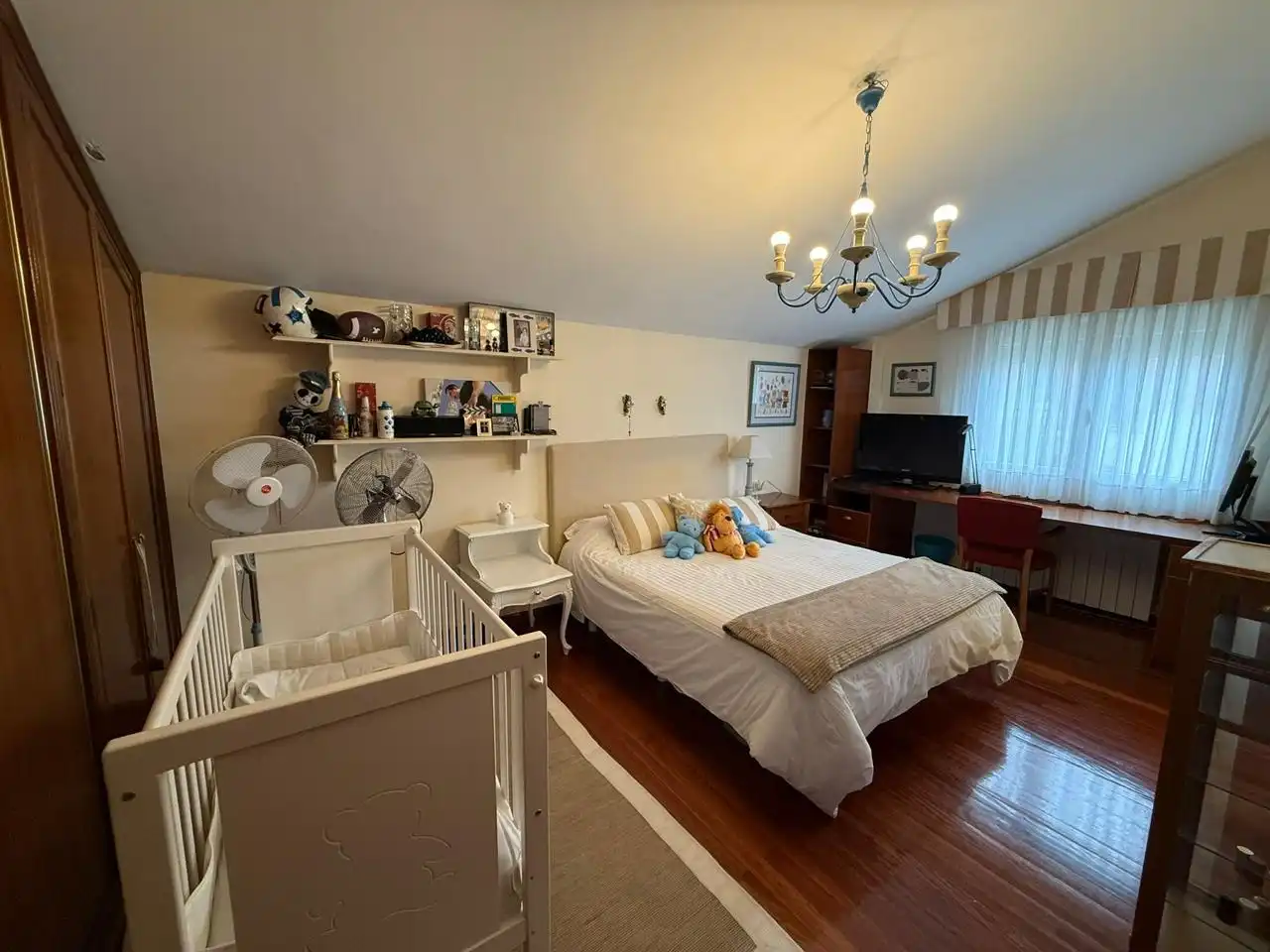 Habitación de Casa o chalet en venta en Castro-Urdiales con Calefacción, Jardín privado y Terraza
