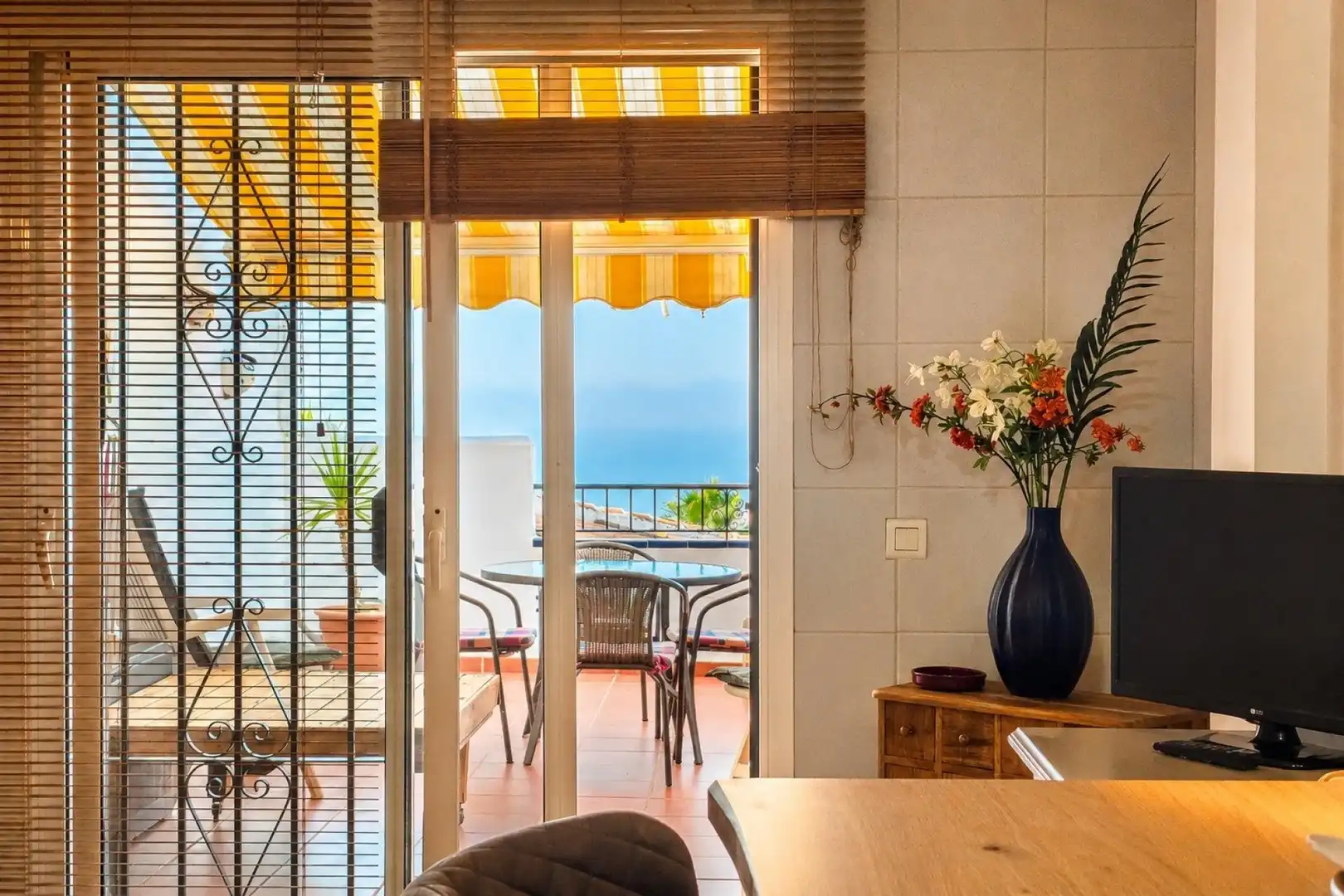Comedor de Apartamento en venta en Nerja con Aire acondicionado, Calefacción y Terraza