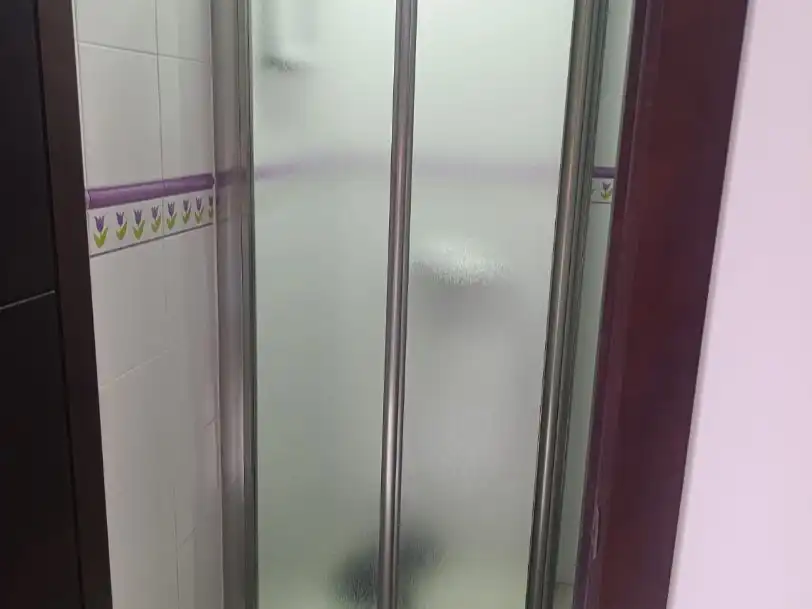 Bany de Casa o xalet en venda en Palma del Río amb Aire condicionat, Terrassa i Balcó