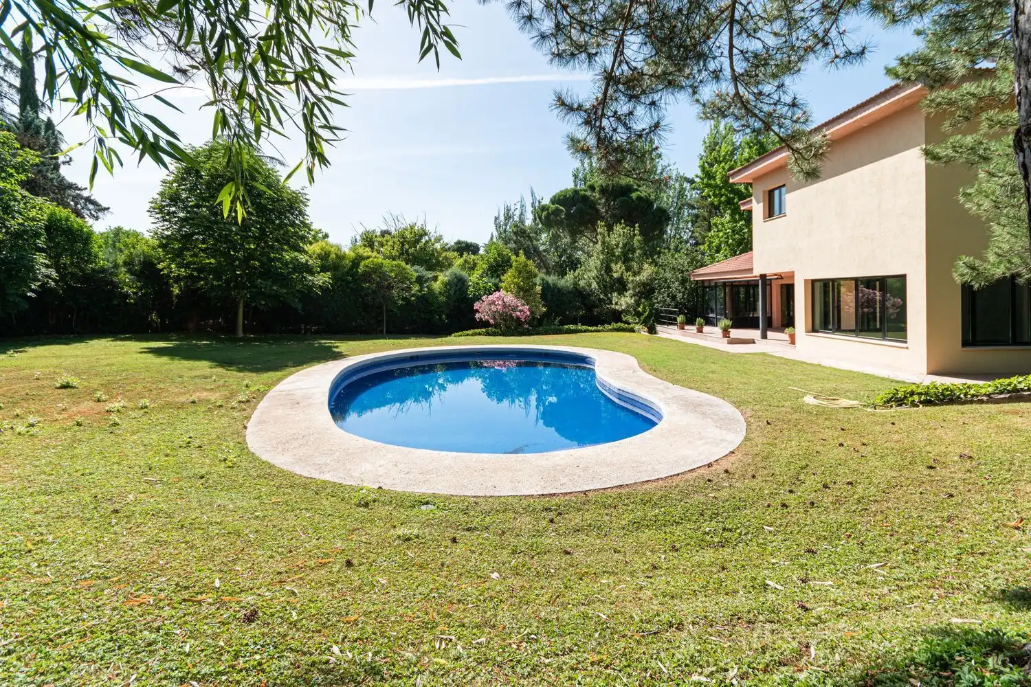 Piscina de Casa o xalet en venda en Pozuelo de Alarcón amb Aire condicionat, Calefacció i Traster