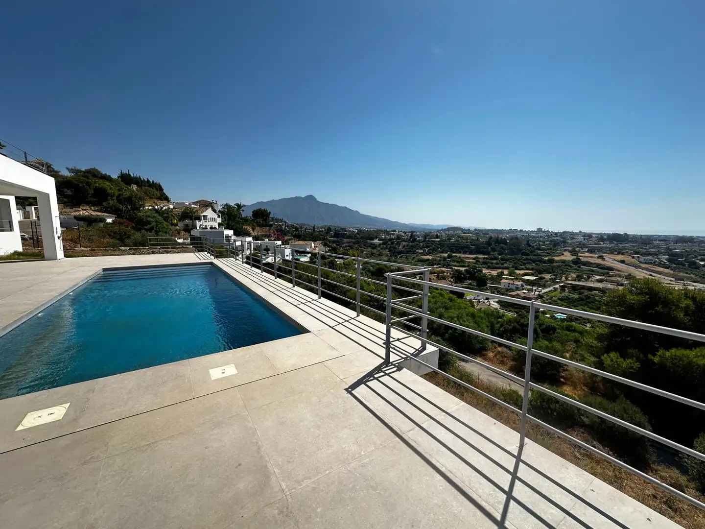 Casa aparellada amb piscina en venda a Los Arqueros  - Puerto del Almendro, imagen 2