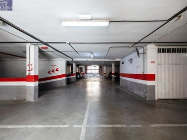 Einzelparkplatz zum Verkauf in Beiro