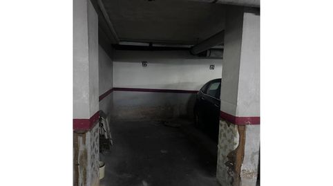 Plaza de garaje en venta en València Capital!. PARA MOTO