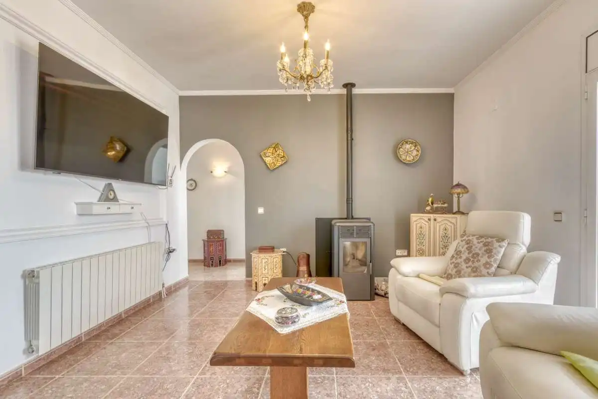 Sala d'estar de Casa o xalet en venda en Roses
