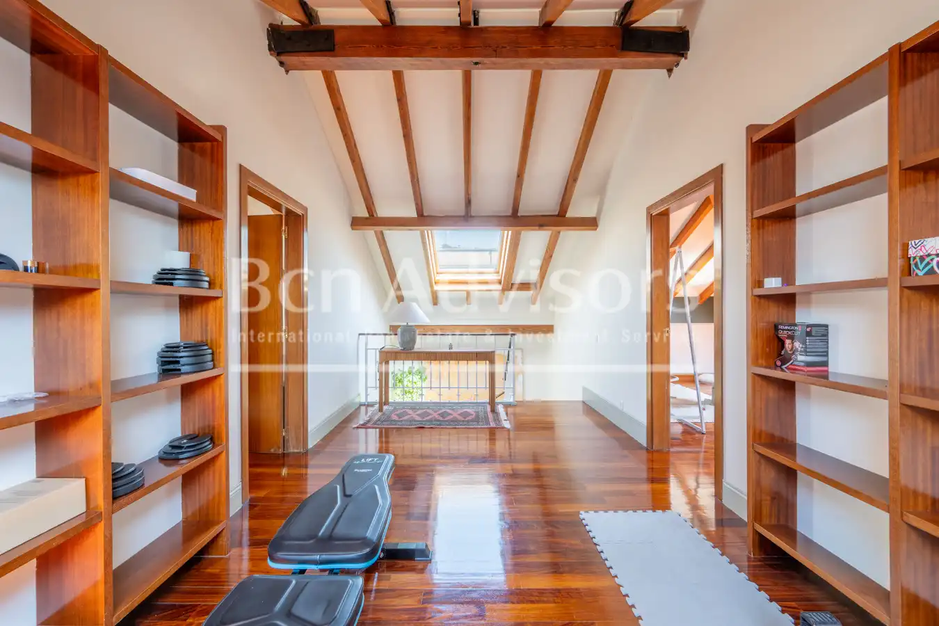 Sala d'estar de Casa o xalet de lloguer en Barcelona amb Aire condicionat, Calefacció i Jardí privat