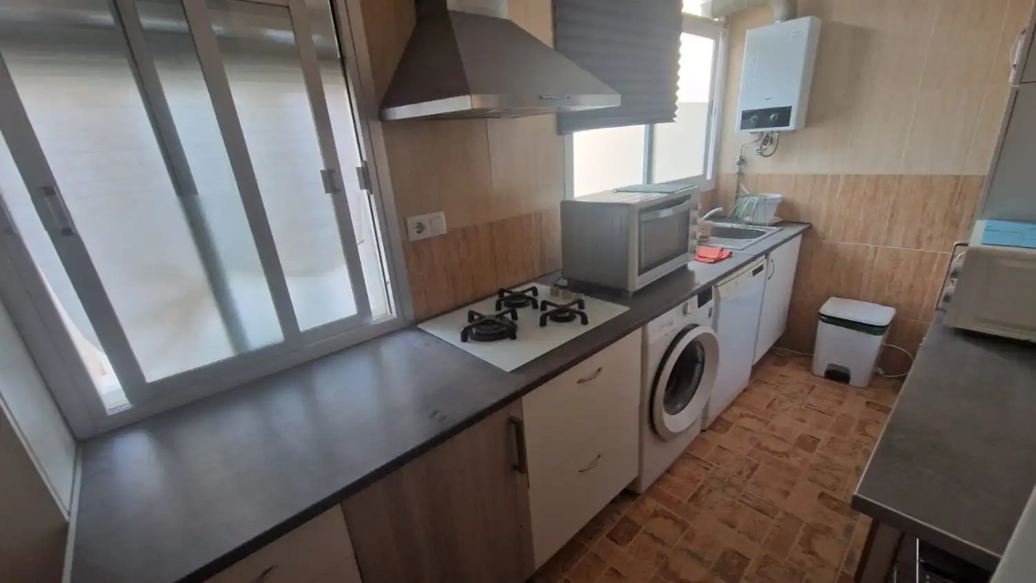 Cocina de Piso de alquiler en Jaén con Aire acondicionado, Calefacción y Balcón