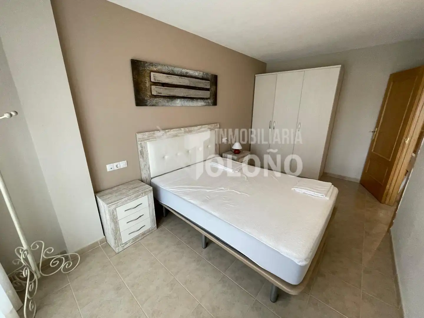 Habitación de Dúplex en venta en Cuzcurrita de Río Tirón con Calefacción, Amueblado y Horno