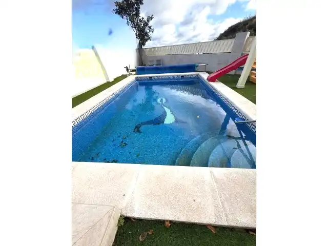 Piscina de Casa o xalet en venda en Ronda amb Aire condicionat, Calefacció i Jardí privat