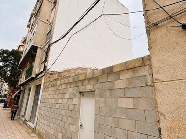 Terreno residenziale in vendita a Calle de Borja 33