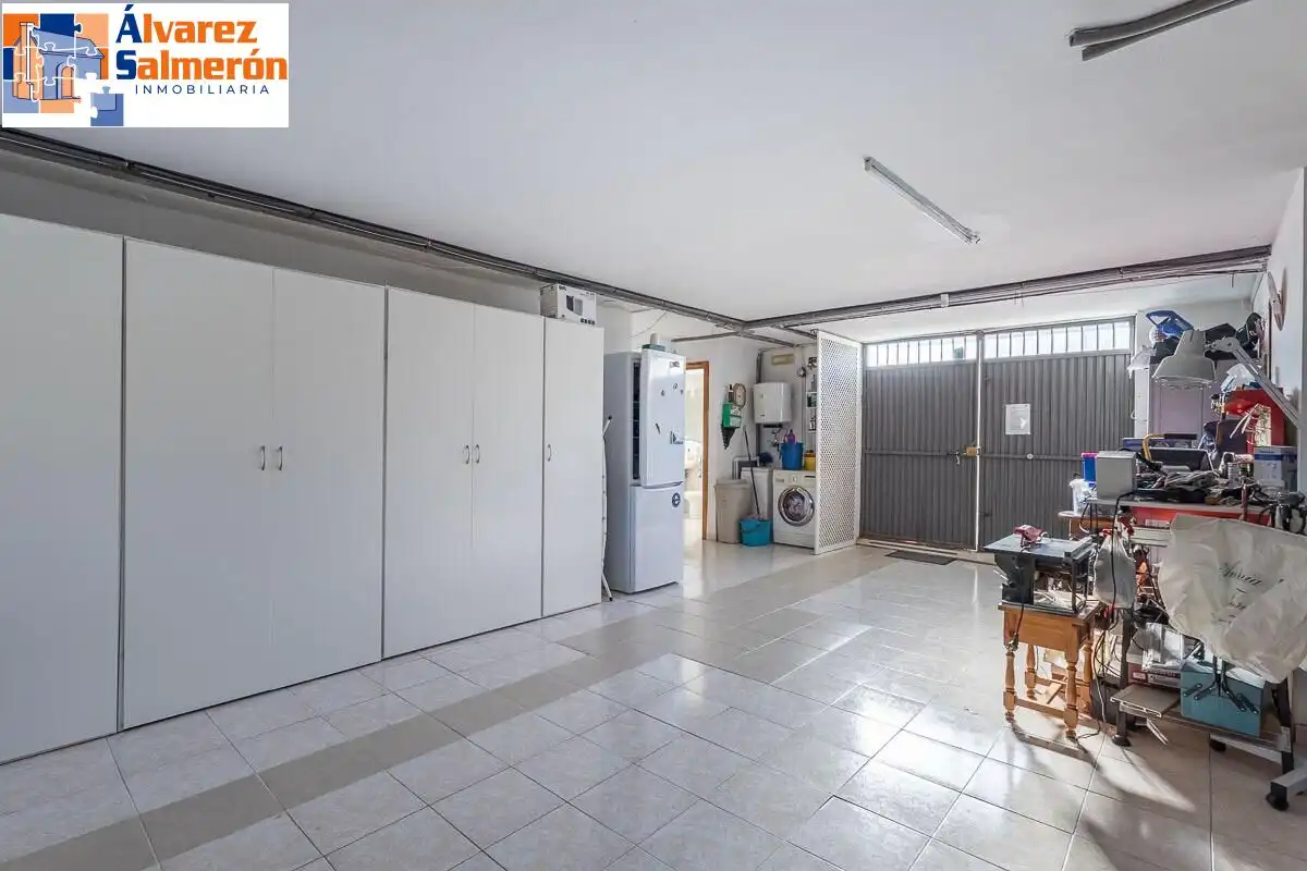 Detached house with pool for sale in Calle de la Encina, imagen 34
