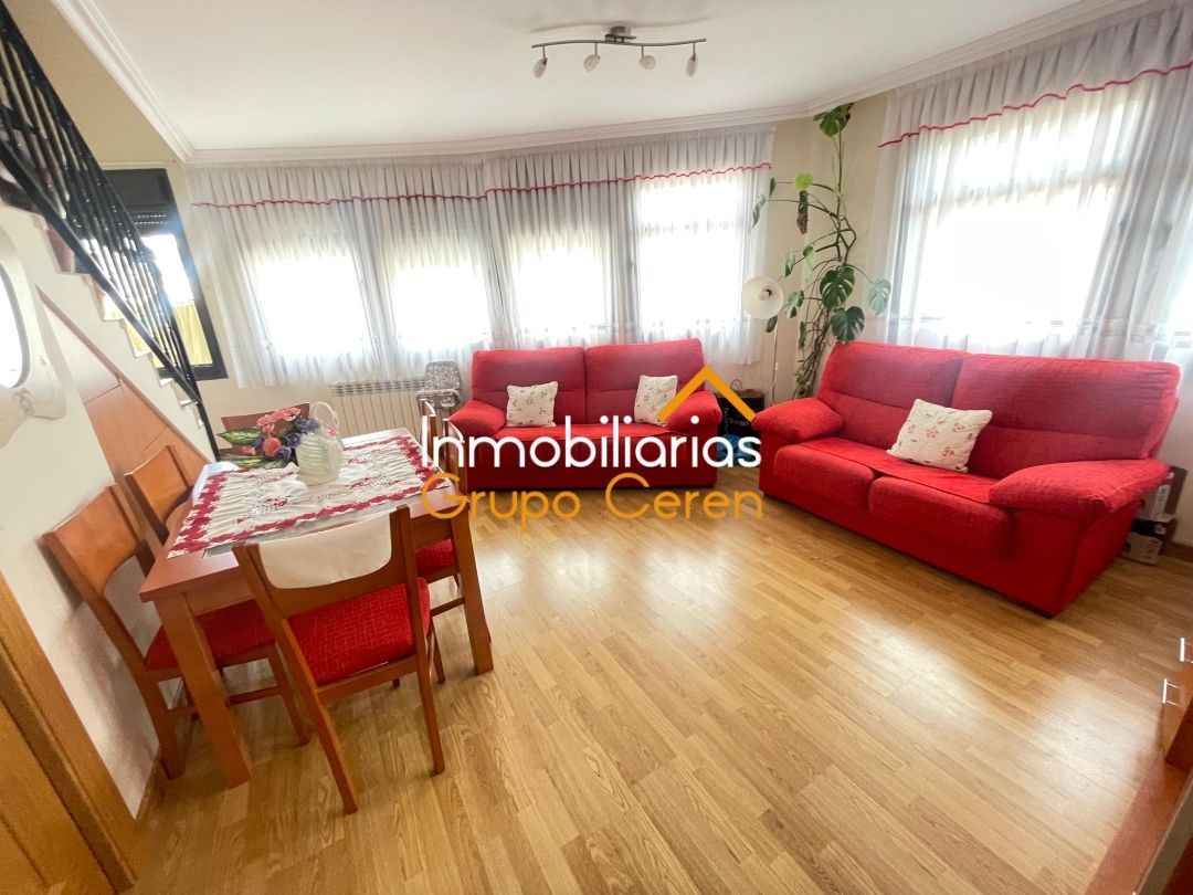 Living room of Flat for sale in Ezcaray  with Heating and Furnished