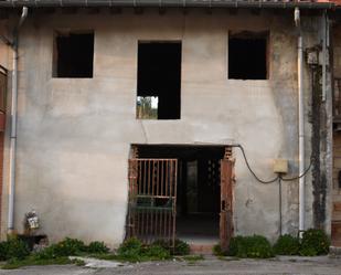 Vista exterior de Casa adosada en venda en Ribamontán al Monte