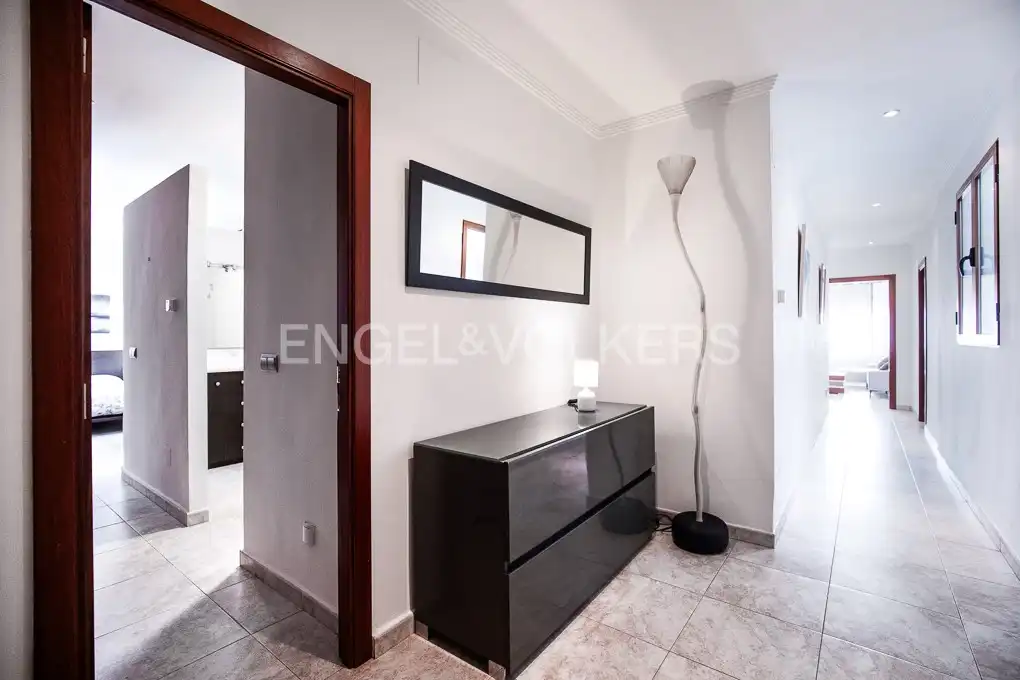 Flat for rent in Valencia  with Air Conditioner, Heating and Terrace