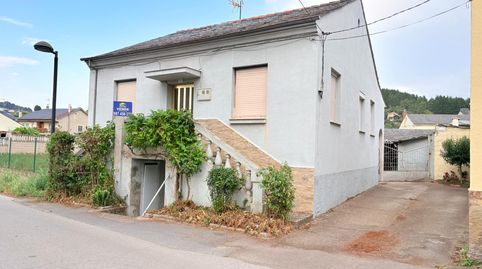 Foto 2 de Casa o xalet en venda a Eras (campo), Urbanización Patricia - Campo, Ponferrada