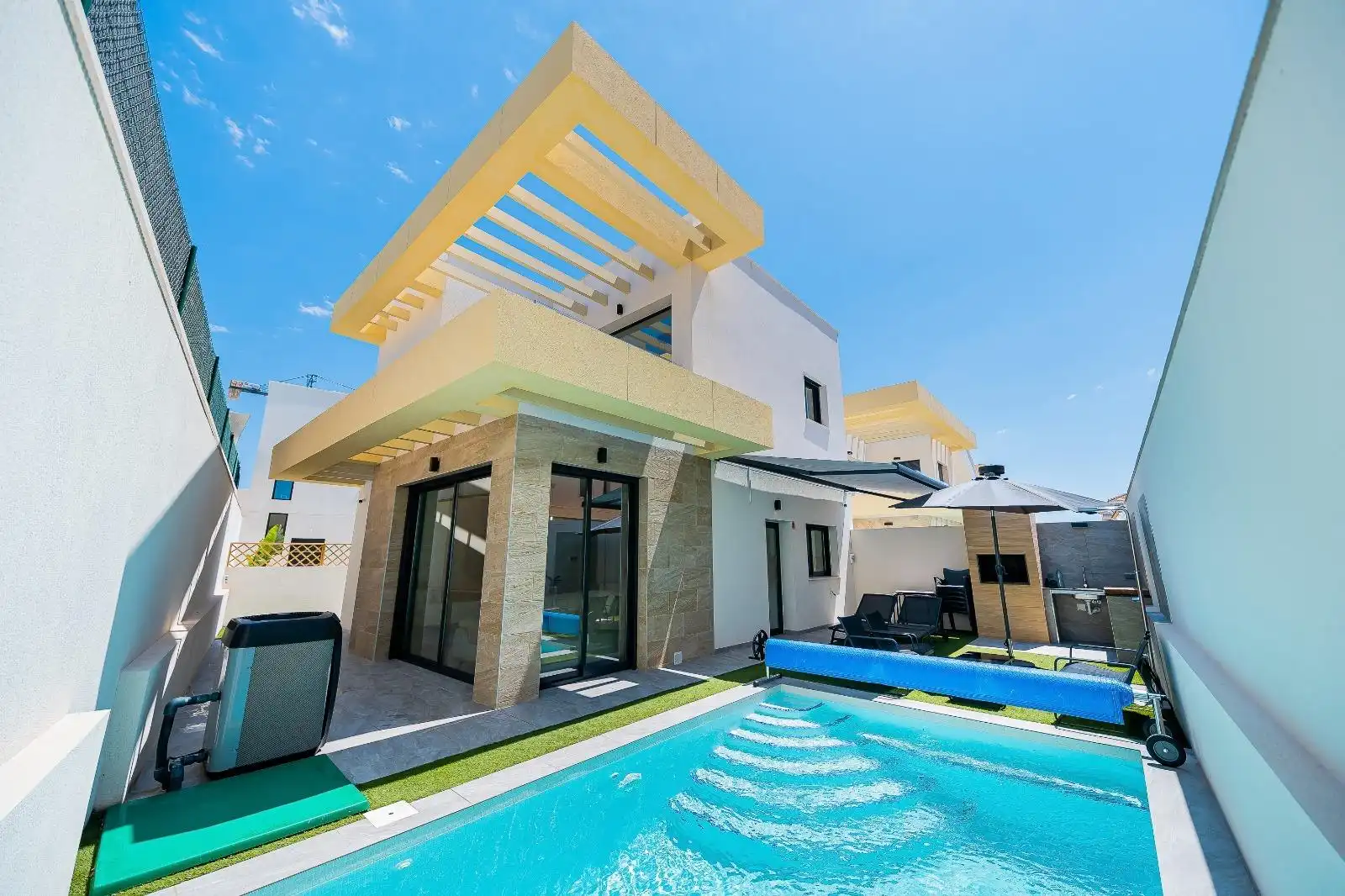 Villa in vendita a Los Montesinos