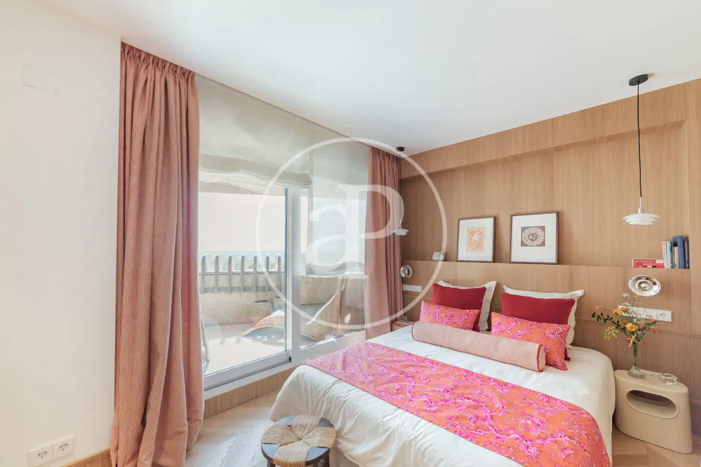 Schlafzimmer von Wohnung zum Verkauf in Madrid mit Klimaanlage, Heizung und Terrasse