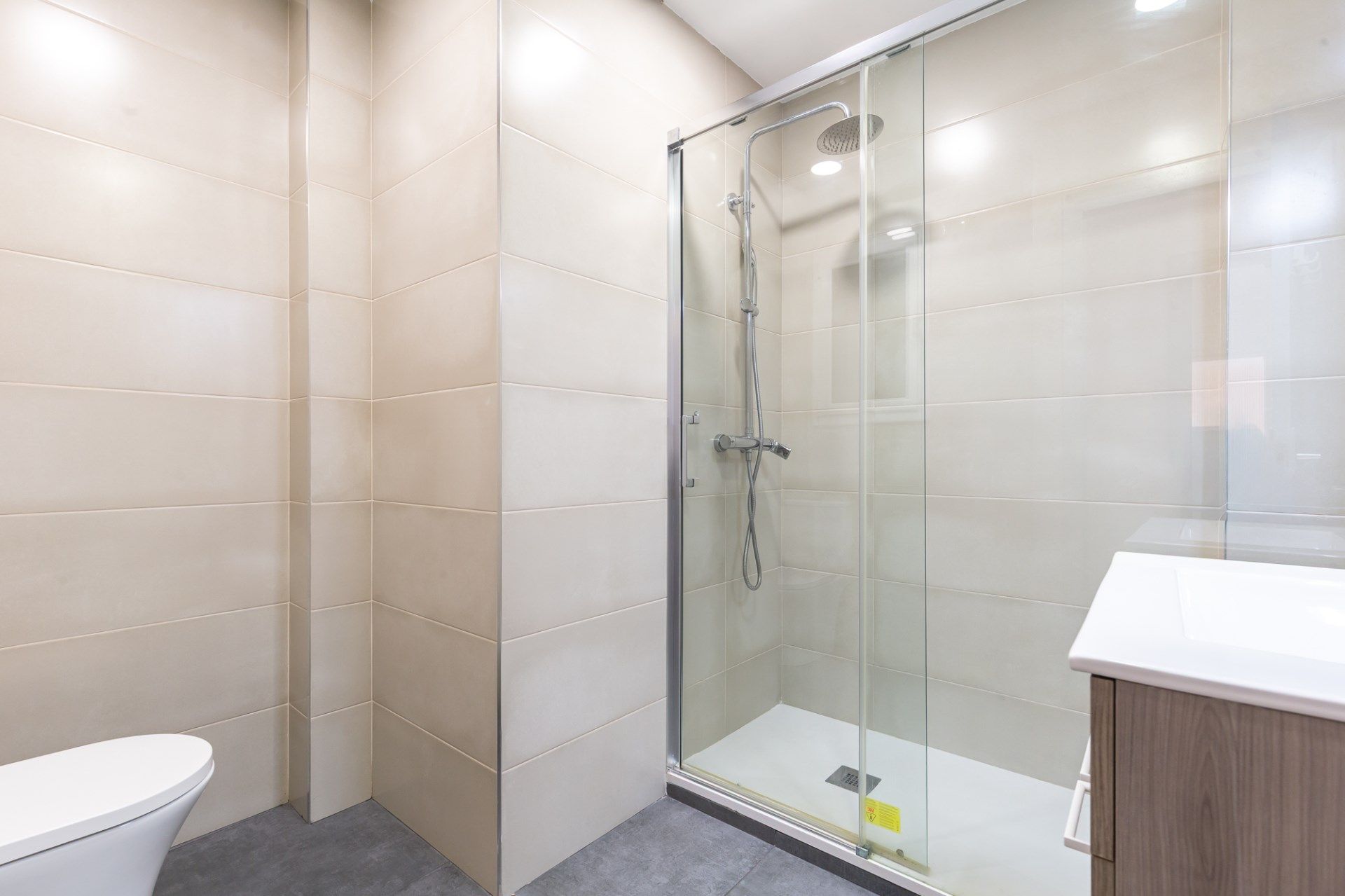 Bathroom of Flat for sale in Sant Just Desvern  with Heating and Balcony