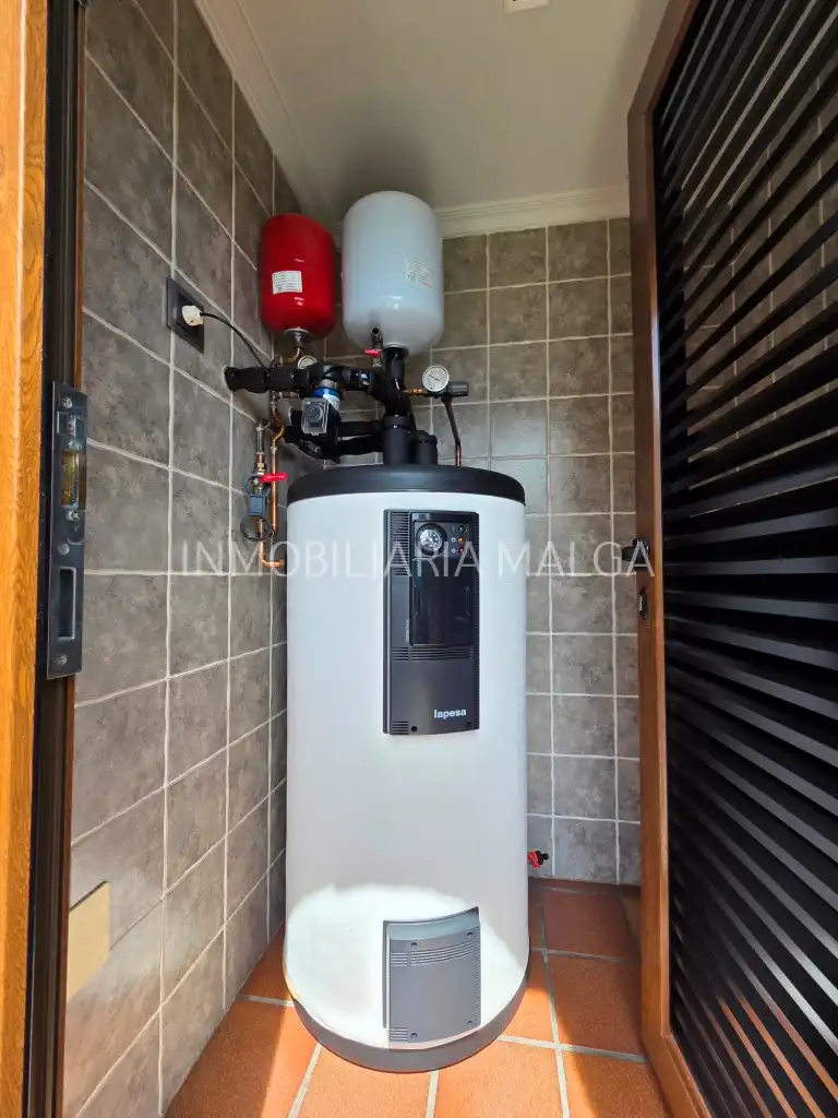 Houses for sale in Colunga  with Heating, Private garden and Parquet flooring