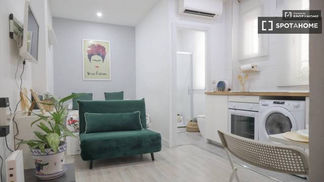 Piso en Alquiler en Comillas