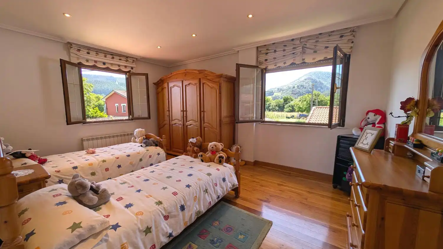 Bedroom of Houses for sale in Los Corrales de Buelna   with Heating, Private garden and Terrace