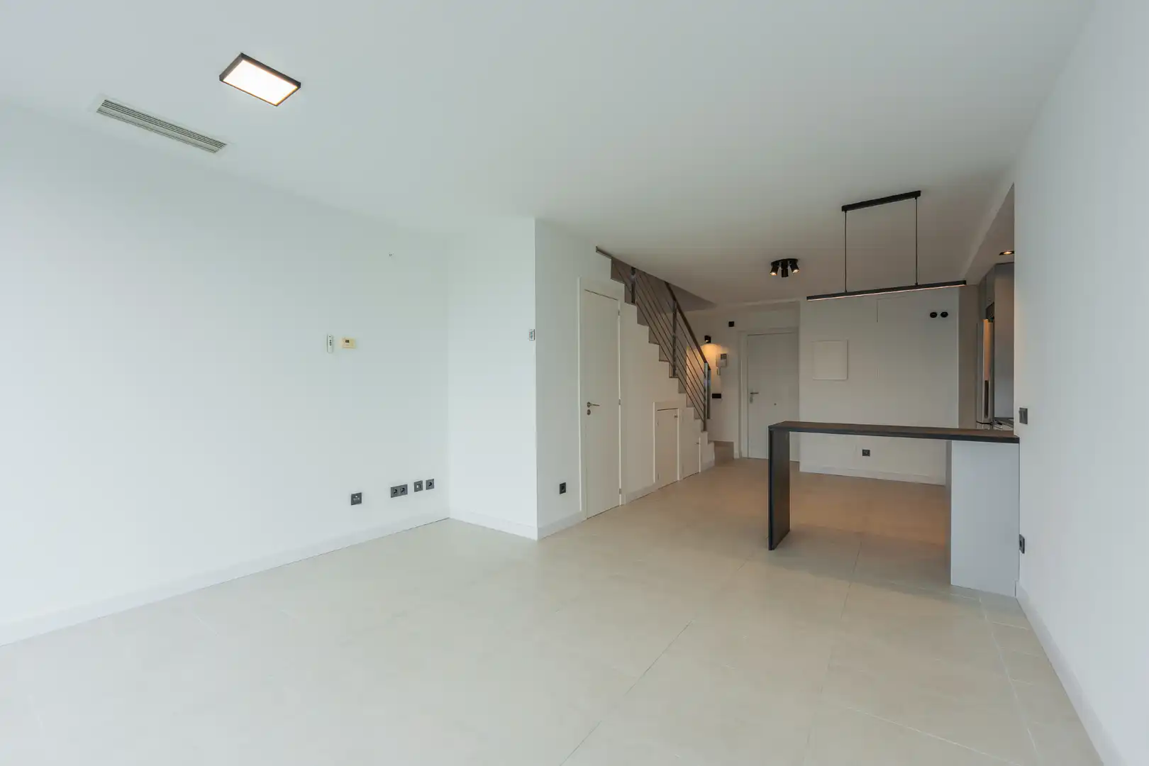 Dúplex con balcón en venta en Paseo de Europa, imagen 18