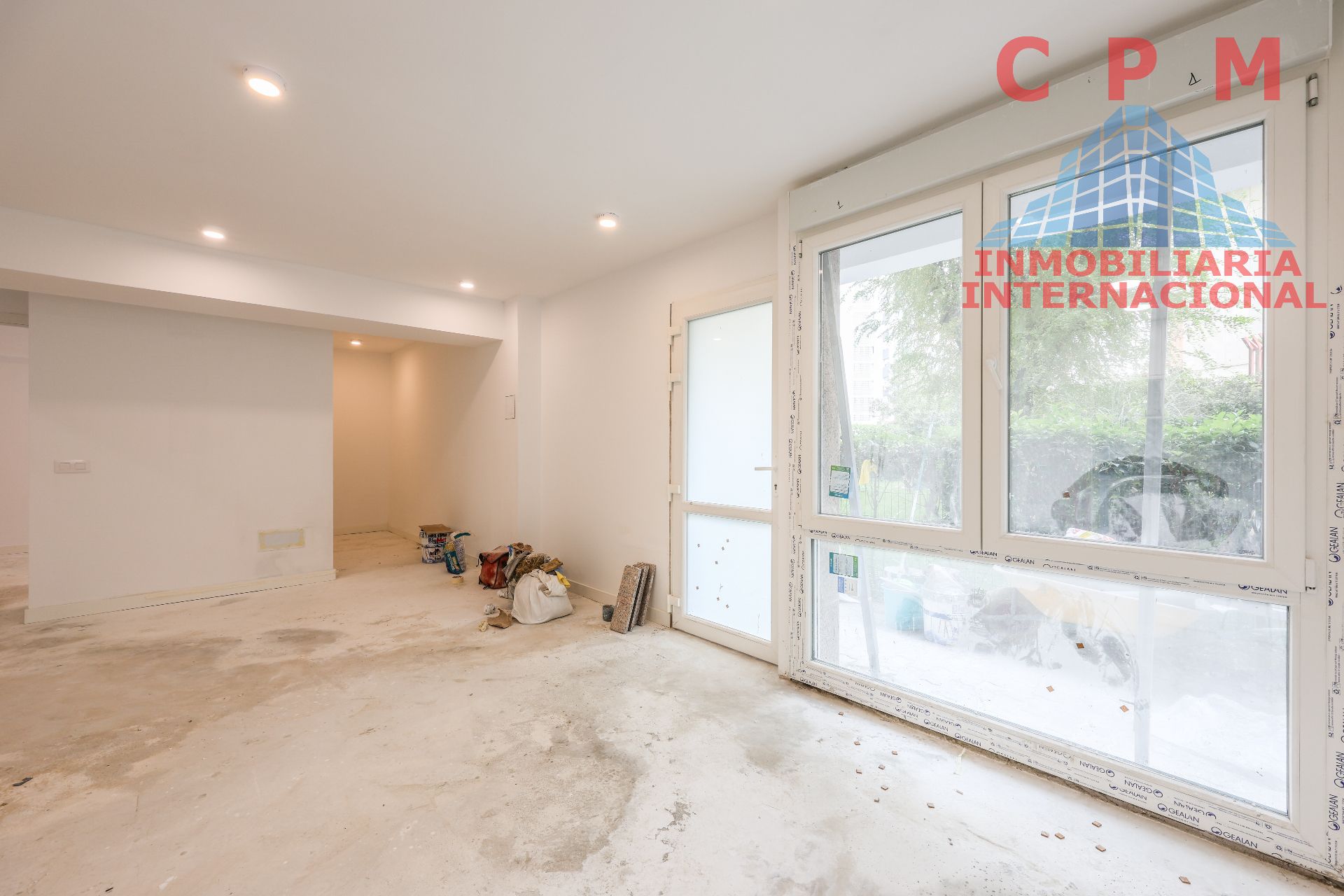 Flat for sale in  Madrid Capital  with Air Conditioner, Heating and Oven