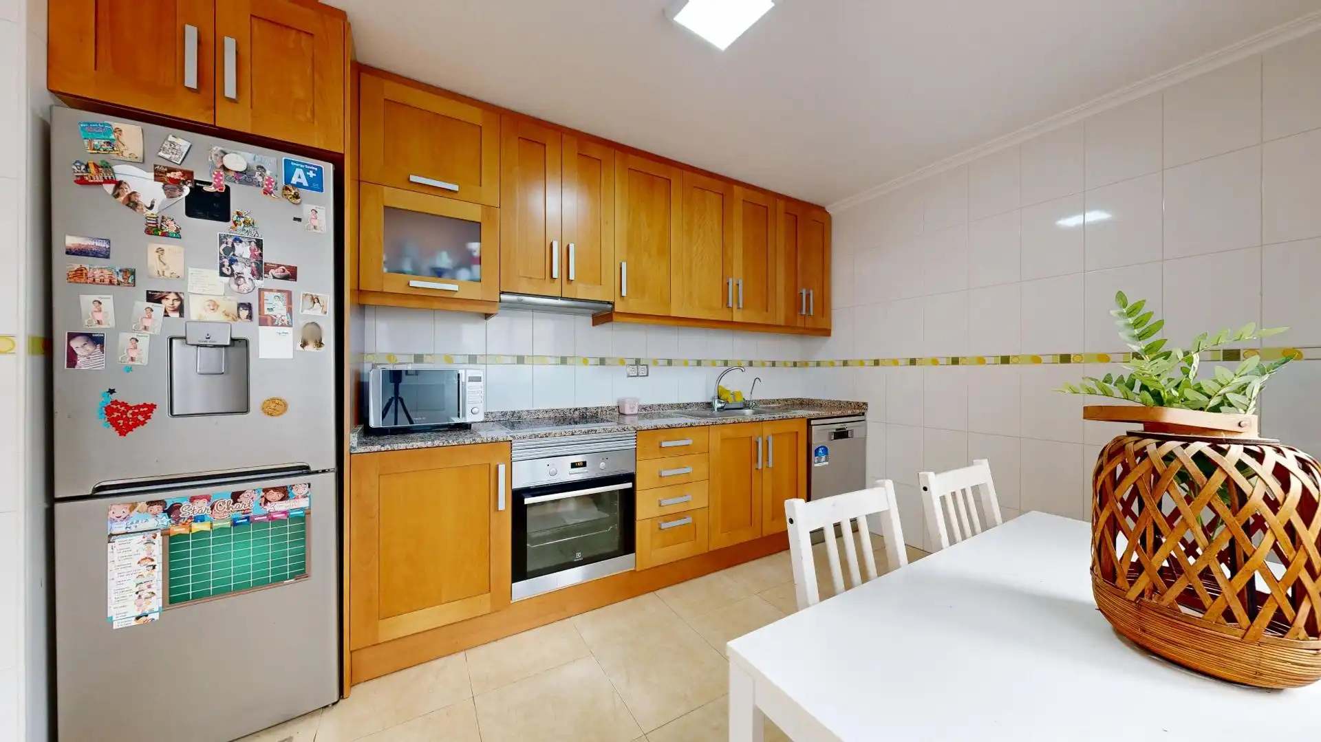 Cuina de Apartament en venda en Los Montesinos amb Aire condicionat, Moblat i Piscina comunitària